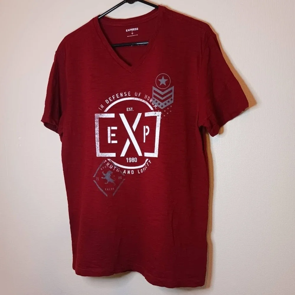 Express Short Sleeve V-Neck Shirt‎ Cotton Red Size Large